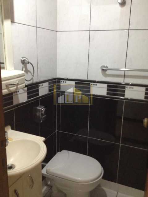 Conheça PHOTO-2019-05-06-15-38-28_2 do imóvel - Apartamento Para Alugar no Condomínio JARDIM OCEANICO - Barra da Tijuca - Rio de Janeiro - RJ - LPAP20242 - 18 PHOTO-2019-05-06-15-38-28_2 - Apartamento Para Alugar no Condomínio JARDIM OCEANICO - Barra da Tijuca - Rio de Janeiro - RJ - LPAP20242 - 18
