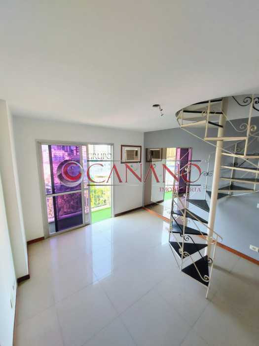 Conheça 15. do imóvel - Cobertura Duplex Reformada 3 Vagas - Cachambi - GCCO30038 - 3 15. - Cobertura Duplex Reformada 3 Vagas - Cachambi - GCCO30038 - 3
