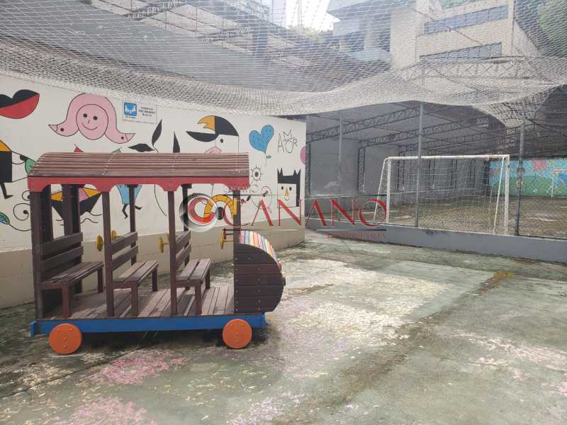 Conheça 1. do imóvel - Kitnet/Conjugado 30m² à venda Laranjeiras, Rio de Janeiro - R$ 250.000 - BJKI10021 - 31 1. - Kitnet/Conjugado 30m² à venda Laranjeiras, Rio de Janeiro - R$ 250.000 - BJKI10021 - 31