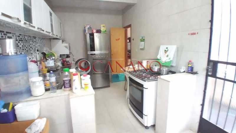 Conheça COZINHA/AREA do imóvel - Apartamento à venda Rua Miguel Fernandes,Méier, Rio de Janeiro - R$ 290.000 - BJAP20884 - 18 COZINHA/AREA - Apartamento à venda Rua Miguel Fernandes,Méier, Rio de Janeiro - R$ 290.000 - BJAP20884 - 18