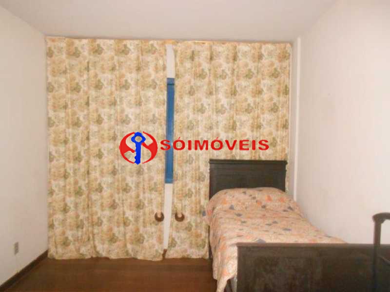Conheça 6136 29 do imóvel - Petrópolis, linda casa com vista para o verde, 15 minutos do Centro. Salão, varandas, 5 quartos, piscina, churrasqueira, sauna. Aceita permuta por apartamento na Urca. - LBCA50034 - 11 6136 29 - Petrópolis, linda casa com vista para o verde, 15 minutos do Centro. Salão, varandas, 5 quartos, piscina, churrasqueira, sauna. Aceita permuta por apartamento na Urca. - LBCA50034 - 11