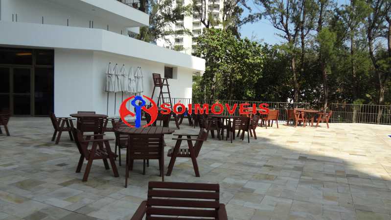 Conheça 20 do imóvel - MARAVILHOSO APART-HOTEL NA BARRA DA TIJUCA COM 70 M². - LBFL20043 - 21 20 - MARAVILHOSO APART-HOTEL NA BARRA DA TIJUCA COM 70 M². - LBFL20043 - 21