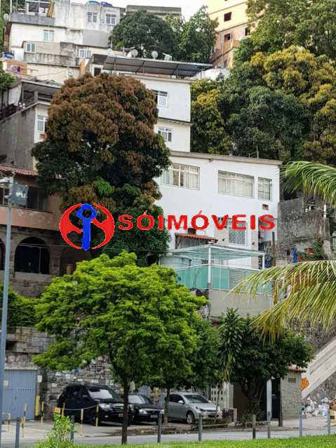 Conheça MC 4 IMG-20180227-WA0023 do imóvel - Em Copacabana casa de quatro andares para investimento. - LBCA20010 - 5 MC 4 IMG-20180227-WA0023 - Em Copacabana casa de quatro andares para investimento. - LBCA20010 - 5