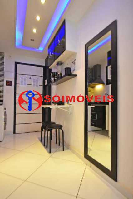 Conheça 11 do imóvel - LINDO CONJUGADO EM COPACABANA COM 24 M² E TODO MOBILIADO, FICANDO A 100 METROS DA PRAIA. OPORTUNIDADE! - LBKI00226 - 12 11 - LINDO CONJUGADO EM COPACABANA COM 24 M² E TODO MOBILIADO, FICANDO A 100 METROS DA PRAIA. OPORTUNIDADE! - LBKI00226 - 12