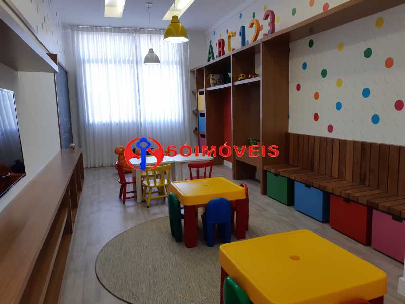 Conheça 20180913_094227 do imóvel - Cobertura Linear em Botafogo, prédio novo, 3 suítes, varandão em U, churrasqueira e piscina, vista verde e Cristo, 232m², 2 vagas na escritura. Total infra. - LBCO30306 - 17 20180913_094227 - Cobertura Linear em Botafogo, prédio novo, 3 suítes, varandão em U, churrasqueira e piscina, vista verde e Cristo, 232m², 2 vagas na escritura. Total infra. - LBCO30306 - 17