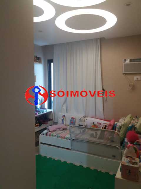 Conheça WhatsApp Image 2018-11-06 at 1 do imóvel - Sala, 2 quartos, 1 suíte, varanda, 1 vaga na escritura, prédio novo, infra total. - LBAP22555 - 16 WhatsApp Image 2018-11-06 at 1 - Sala, 2 quartos, 1 suíte, varanda, 1 vaga na escritura, prédio novo, infra total. - LBAP22555 - 16