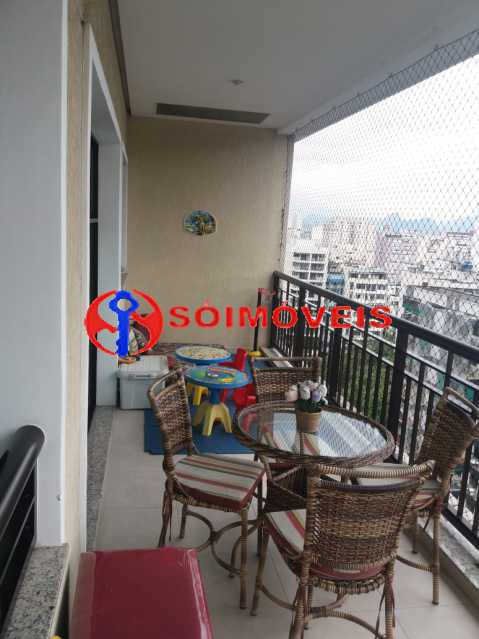 Conheça WhatsApp Image 2018-11-06 at 1 do imóvel - Sala, 2 quartos, 1 suíte, varanda, 1 vaga na escritura, prédio novo, infra total. - LBAP22555 - 3 WhatsApp Image 2018-11-06 at 1 - Sala, 2 quartos, 1 suíte, varanda, 1 vaga na escritura, prédio novo, infra total. - LBAP22555 - 3
