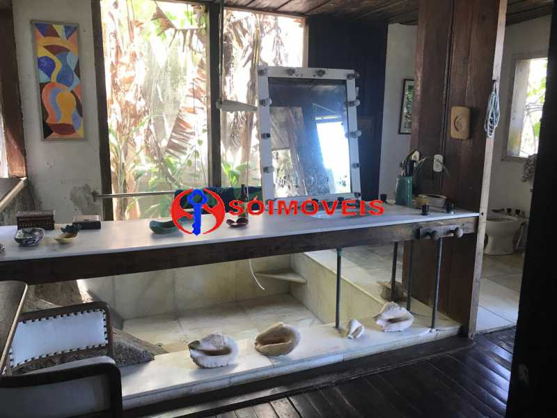 Conheça WhatsApp Image 2019-04-11 at 1 do imóvel - Casa 5 quartos à venda Rio de Janeiro,RJ - R$ 2.590.000 - LBCA50043 - 6 WhatsApp Image 2019-04-11 at 1 - Casa 5 quartos à venda Rio de Janeiro,RJ - R$ 2.590.000 - LBCA50043 - 6