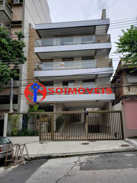 Conheça WhatsApp Image 2019-08-20 at 2 do imóvel - Sala 3 quartos e varanda! - POAP30346 - 2 WhatsApp Image 2019-08-20 at 2 - Sala 3 quartos e varanda! - POAP30346 - 2