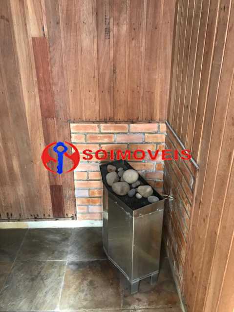 Conheça WhatsApp Image 2019-08-26 at 1 do imóvel - Cobertura 4 quartos à venda Rio de Janeiro,RJ - R$ 2.500.000 - LBCO40255 - 22 WhatsApp Image 2019-08-26 at 1 - Cobertura 4 quartos à venda Rio de Janeiro,RJ - R$ 2.500.000 - LBCO40255 - 22