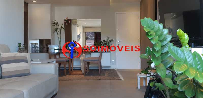 Conheça 20191003_142830 do imóvel - Lindo flat, todo reformado a 3 quadras da Praia do Leblon, vista deslumbrante do mar e montanhas, indevassável. - LBFL10141 - 7 20191003_142830 - Lindo flat, todo reformado a 3 quadras da Praia do Leblon, vista deslumbrante do mar e montanhas, indevassável. - LBFL10141 - 7