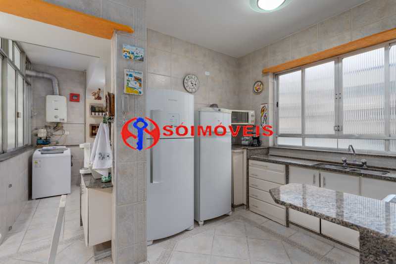 Conheça Neuza - Av Atlantica 1212 ap10 do imóvel - ÓTIMO APARTAMENTO COM EXCELENTE LOCALIZAÇÃO!!! - POAP30371 - 20 Neuza - Av Atlantica 1212 ap10 - ÓTIMO APARTAMENTO COM EXCELENTE LOCALIZAÇÃO!!! - POAP30371 - 20