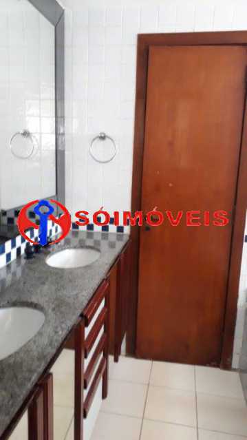 Conheça thumbnail_42 - Banheiro suite do imóvel - Cobertura 4 quartos à venda Rio de Janeiro,RJ - R$ 3.495.000 - LBCO40264 - 16 thumbnail_42 - Banheiro suite - Cobertura 4 quartos à venda Rio de Janeiro,RJ - R$ 3.495.000 - LBCO40264 - 16
