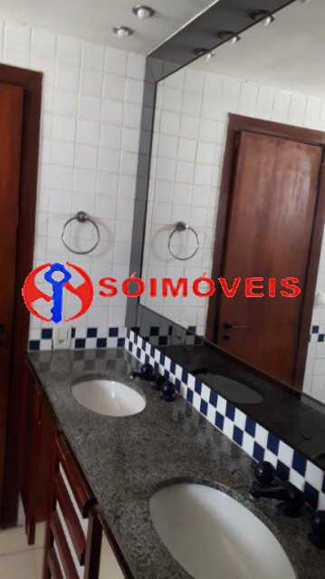 Conheça thumbnail_46 - bancada do banh do imóvel - Cobertura 4 quartos à venda Rio de Janeiro,RJ - R$ 3.495.000 - LBCO40264 - 17 thumbnail_46 - bancada do banh - Cobertura 4 quartos à venda Rio de Janeiro,RJ - R$ 3.495.000 - LBCO40264 - 17