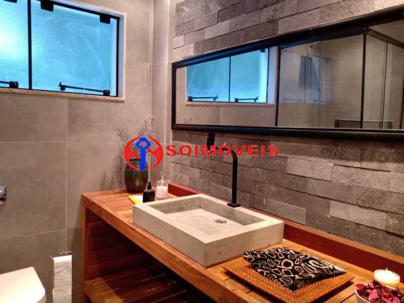 Conheça AI 8 do imóvel - No Itanhangá magnífica casa triplex com uma infra estrutura sensacional. - LBCN50028 - 13 AI 8 - No Itanhangá magnífica casa triplex com uma infra estrutura sensacional. - LBCN50028 - 13