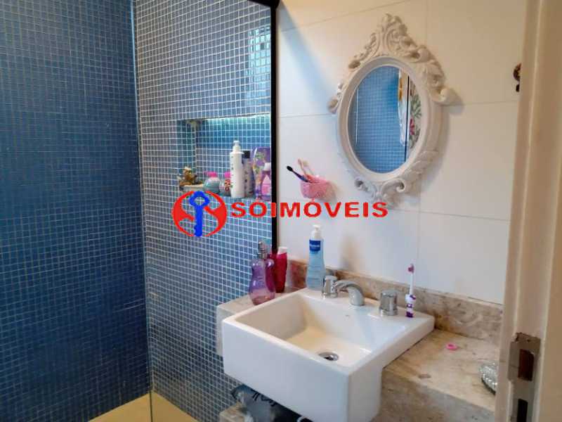 Conheça AI 13 do imóvel - No Itanhangá magnífica casa triplex com uma infra estrutura sensacional. - LBCN50028 - 16 AI 13 - No Itanhangá magnífica casa triplex com uma infra estrutura sensacional. - LBCN50028 - 16