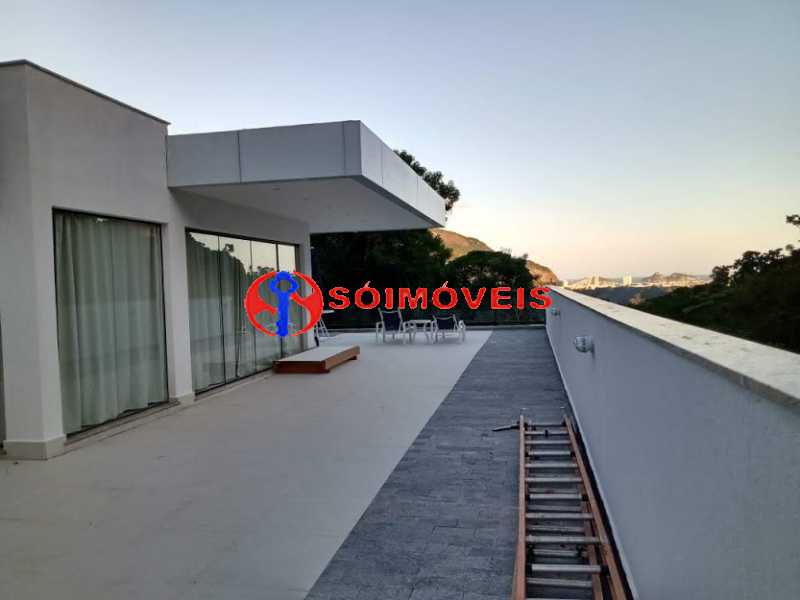 Conheça AI 21 do imóvel - No Itanhangá magnífica casa triplex com uma infra estrutura sensacional. - LBCN50028 - 5 AI 21 - No Itanhangá magnífica casa triplex com uma infra estrutura sensacional. - LBCN50028 - 5