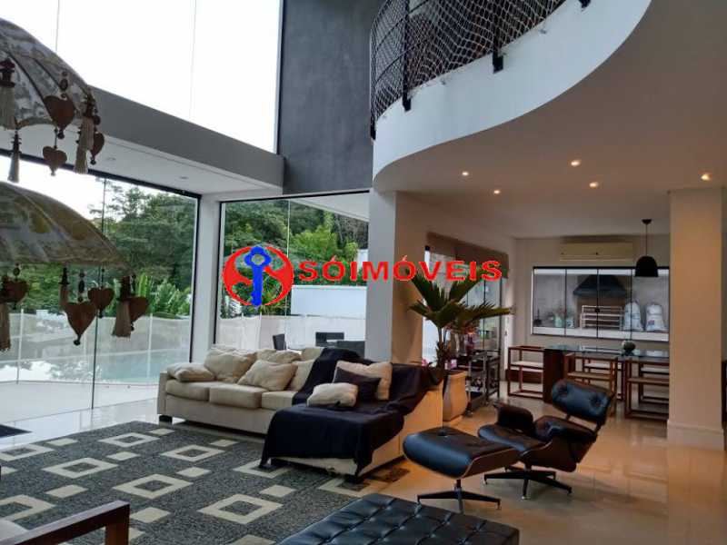 Conheça AI 35 do imóvel - No Itanhangá magnífica casa triplex com uma infra estrutura sensacional. - LBCN50028 - 30 AI 35 - No Itanhangá magnífica casa triplex com uma infra estrutura sensacional. - LBCN50028 - 30