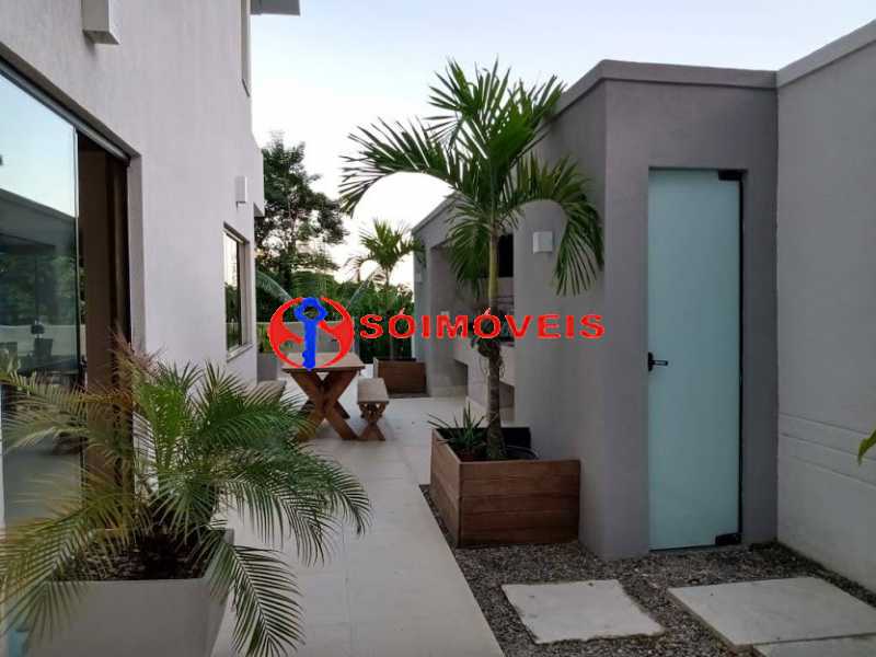 Conheça AI 36 do imóvel - No Itanhangá magnífica casa triplex com uma infra estrutura sensacional. - LBCN50028 - 31 AI 36 - No Itanhangá magnífica casa triplex com uma infra estrutura sensacional. - LBCN50028 - 31