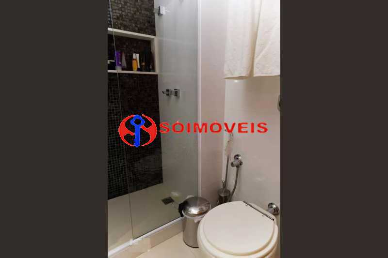 Conheça 12 do imóvel - ESPETACULAR COBERTURA DUPLEX EM RESIDENCIAL COM SERVIÇOS. VARANDÃO, 2 QUARTOS, VAGA ESCRITURADA, CHURRASQUEIRA E PISCINA. - LBCO20146 - 13 12 - ESPETACULAR COBERTURA DUPLEX EM RESIDENCIAL COM SERVIÇOS. VARANDÃO, 2 QUARTOS, VAGA ESCRITURADA, CHURRASQUEIRA E PISCINA. - LBCO20146 - 13
