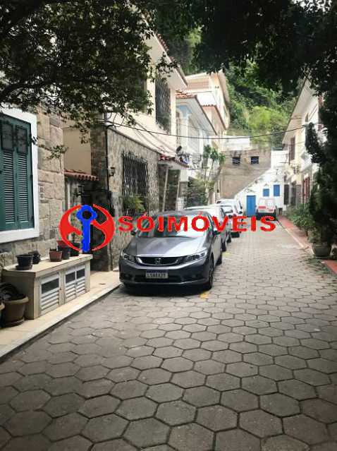 Conheça 1 do imóvel - ÓTIMA CASA DE VILA NA RUA CINCO DE JULHO! - LBCV40022 - 1 1 - ÓTIMA CASA DE VILA NA RUA CINCO DE JULHO! - LBCV40022 - 1
