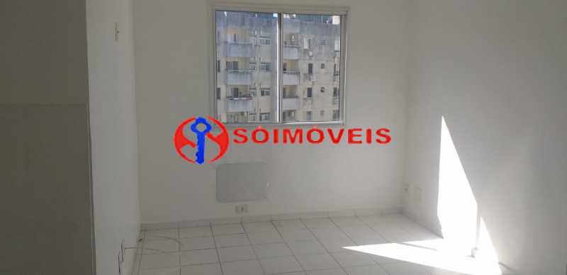 Conheça WhatsApp Image 2021-07-15 at 1 do imóvel - Apartamento 3 quartos para alugar Rio de Janeiro,RJ - R$ 1.370 - POAP30533 - 16 WhatsApp Image 2021-07-15 at 1 - Apartamento 3 quartos para alugar Rio de Janeiro,RJ - R$ 1.370 - POAP30533 - 16