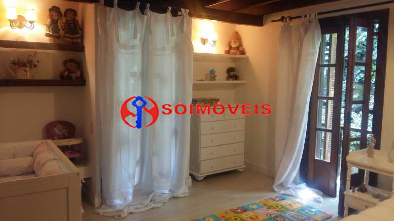 Conheça 20160917_114725 do imóvel - Mansão em condomínio na Gávea próximo Escola Americana. Varanda, 6 salas, 5 quartos, sauna, piscina, churrasqueira, vaga para 4 carros. - LBCN50010 - 21 20160917_114725 - Mansão em condomínio na Gávea próximo Escola Americana. Varanda, 6 salas, 5 quartos, sauna, piscina, churrasqueira, vaga para 4 carros. - LBCN50010 - 21