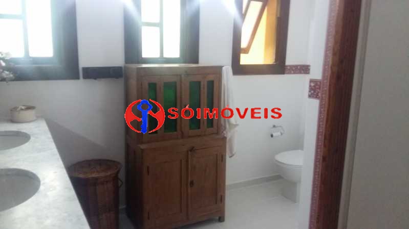 Conheça 20160917_114734 do imóvel - Mansão em condomínio na Gávea próximo Escola Americana. Varanda, 6 salas, 5 quartos, sauna, piscina, churrasqueira, vaga para 4 carros. - LBCN50010 - 22 20160917_114734 - Mansão em condomínio na Gávea próximo Escola Americana. Varanda, 6 salas, 5 quartos, sauna, piscina, churrasqueira, vaga para 4 carros. - LBCN50010 - 22