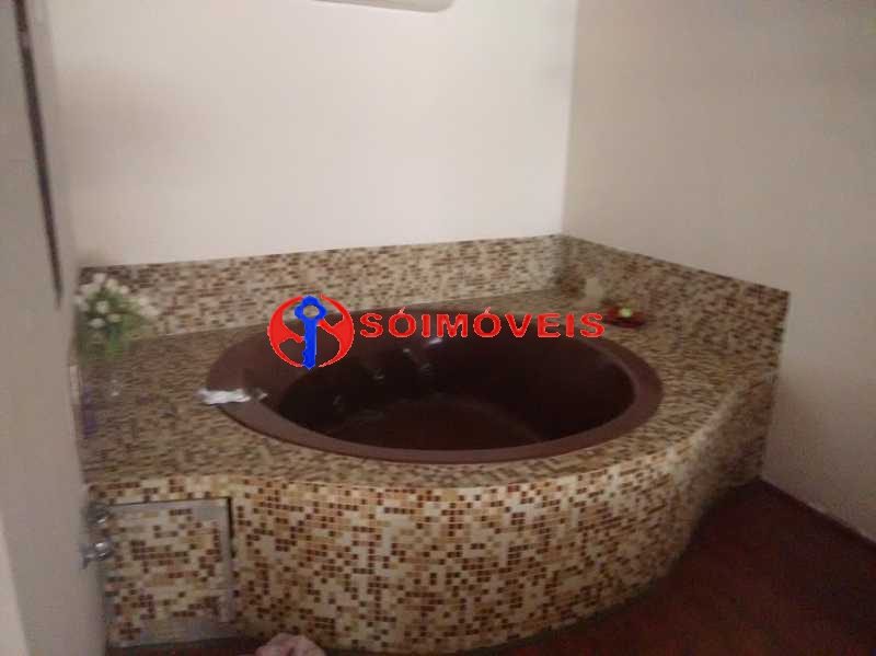 Conheça 22 do imóvel - EXCELENTE CASA DUPLEX EM VILA, NA SANTA CLARA,COPACABANA!!! MARAVILHOSO IMÓVEL!!! - LBCV60002 - 23 22 - EXCELENTE CASA DUPLEX EM VILA, NA SANTA CLARA,COPACABANA!!! MARAVILHOSO IMÓVEL!!! - LBCV60002 - 23