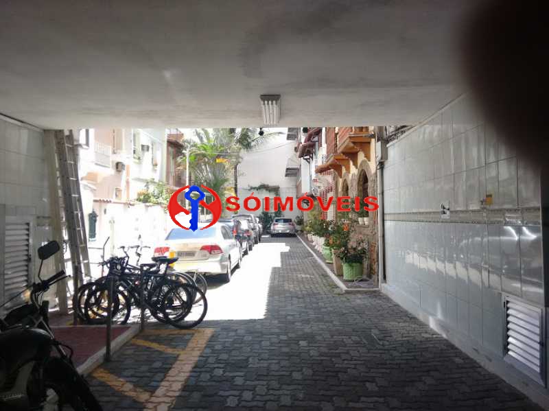 Conheça 28 do imóvel - EXCELENTE CASA DUPLEX EM VILA, NA SANTA CLARA,COPACABANA!!! MARAVILHOSO IMÓVEL!!! - LBCV60002 - 30 28 - EXCELENTE CASA DUPLEX EM VILA, NA SANTA CLARA,COPACABANA!!! MARAVILHOSO IMÓVEL!!! - LBCV60002 - 30