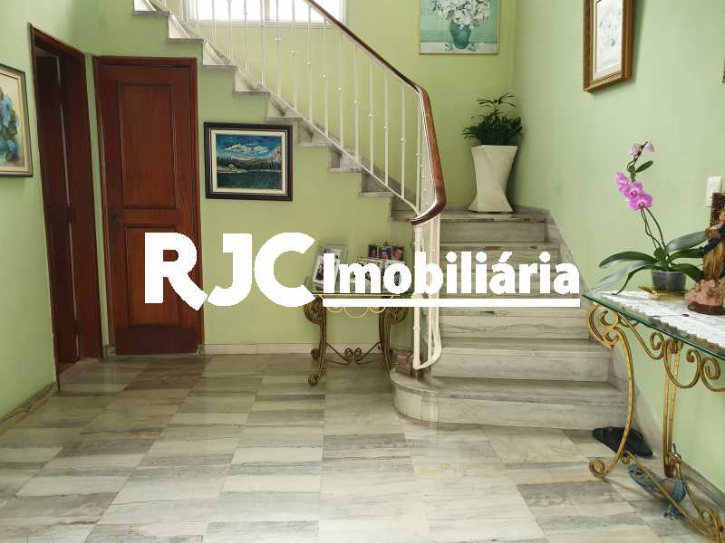 Conheça 10 hall do imóvel - Casa 5 quartos à venda Grajaú, Rio de Janeiro - R$ 1.680.000 - MBCA50078 - 5 10 hall - Casa 5 quartos à venda Grajaú, Rio de Janeiro - R$ 1.680.000 - MBCA50078 - 5