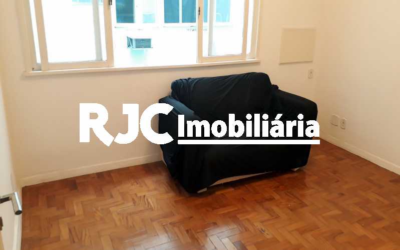 Conheça 1 Sala do imóvel - Apartamento 1 quarto à venda Tijuca, Rio de Janeiro - R$ 250.000 - MBAP10847 - 1 1 Sala - Apartamento 1 quarto à venda Tijuca, Rio de Janeiro - R$ 250.000 - MBAP10847 - 1