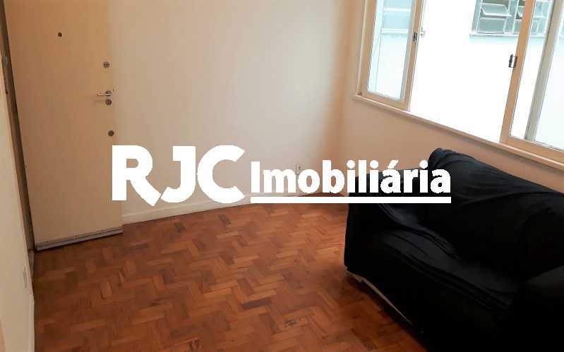 Conheça 4 Sala do imóvel - Apartamento 1 quarto à venda Tijuca, Rio de Janeiro - R$ 250.000 - MBAP10847 - 5 4 Sala - Apartamento 1 quarto à venda Tijuca, Rio de Janeiro - R$ 250.000 - MBAP10847 - 5