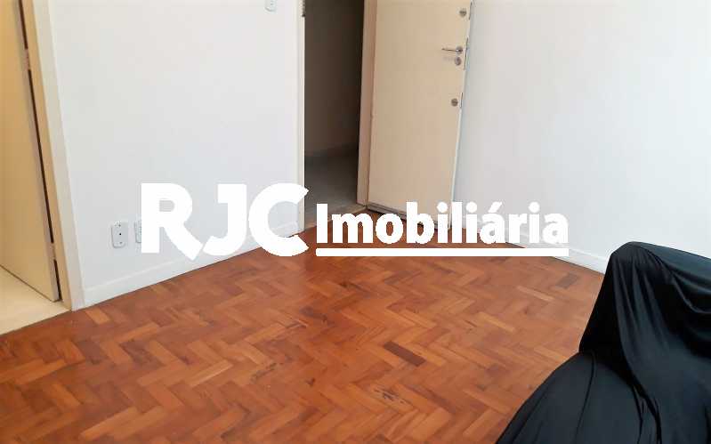 Conheça 5 Sala do imóvel - Apartamento 1 quarto à venda Tijuca, Rio de Janeiro - R$ 250.000 - MBAP10847 - 6 5 Sala - Apartamento 1 quarto à venda Tijuca, Rio de Janeiro - R$ 250.000 - MBAP10847 - 6