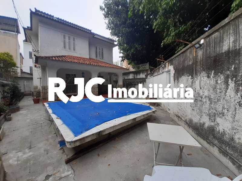 FOTO 22 - Casa 3 quartos à venda Grajaú, Rio de Janeiro - R$ 1.100.000 - MBCA30212 - 23