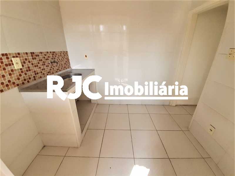 Conheça FOTO 16 do imóvel - Apartamento 3 quartos à venda Vila Isabel, Rio de Janeiro - R$ 300.000 - MBAP33174 - 17 FOTO 16 - Apartamento 3 quartos à venda Vila Isabel, Rio de Janeiro - R$ 300.000 - MBAP33174 - 17