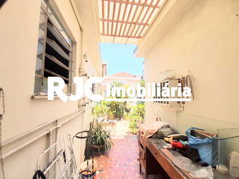 20201027_110623 - Casa 3 quartos à venda Tijuca, Rio de Janeiro - R$ 599.000 - MBCA30219 - 8