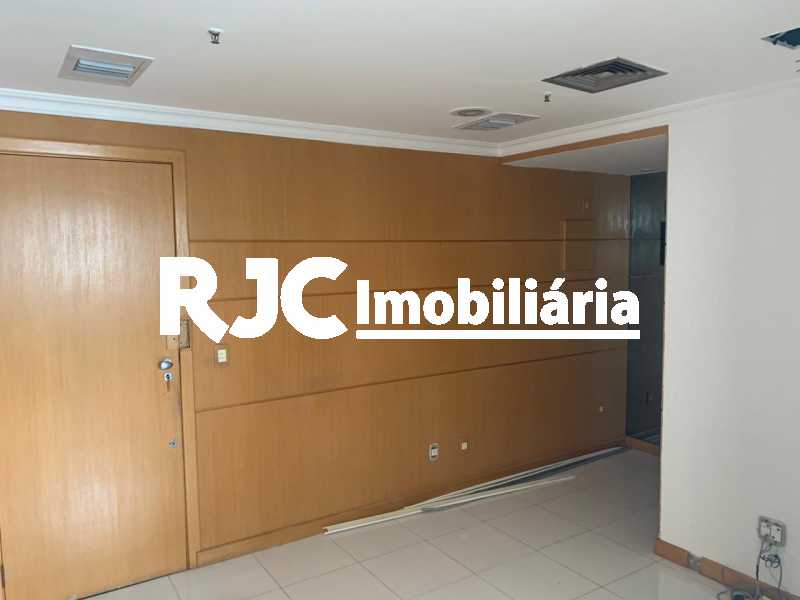 Conheça 4. do imóvel - Cobertura à venda Tijuca, Rio de Janeiro - R$ 1.252.314 - MBCB00001 - 5 4. - Cobertura à venda Tijuca, Rio de Janeiro - R$ 1.252.314 - MBCB00001 - 5