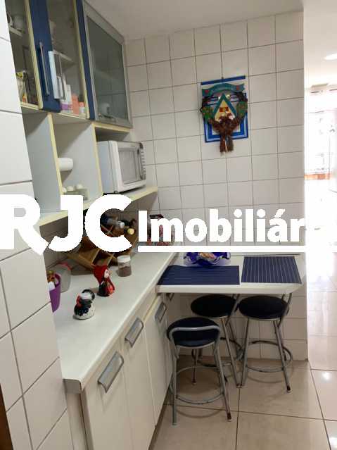 Conheça 17 do imóvel - Cobertura 3 quartos à venda Laranjeiras, Rio de Janeiro - R$ 1.600.000 - MBCO30396 - 18 17 - Cobertura 3 quartos à venda Laranjeiras, Rio de Janeiro - R$ 1.600.000 - MBCO30396 - 18