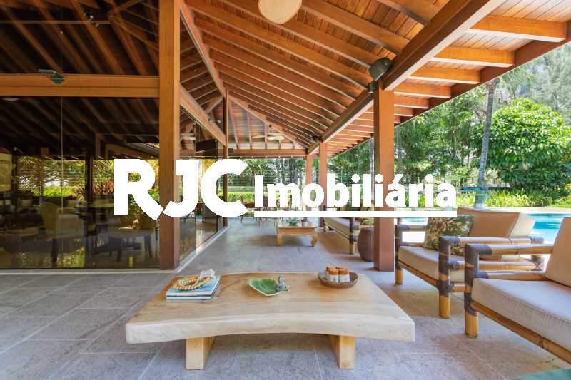Conheça Casa no Malibu - 12 do imóvel - Casa em Condomínio 4 quartos à venda Barra da Tijuca, Rio de Janeiro - R$ 12.000.000 - MBCN40017 - 9 Casa no Malibu - 12 - Casa em Condomínio 4 quartos à venda Barra da Tijuca, Rio de Janeiro - R$ 12.000.000 - MBCN40017 - 9
