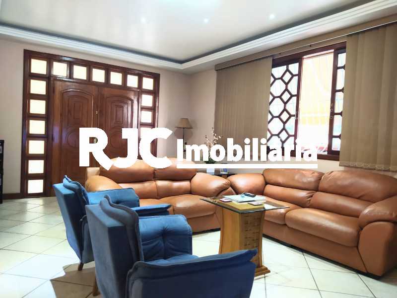 Conheça 3 SALA 1º PISO. do imóvel - Casa de Vila 4 quartos à venda Maracanã, Rio de Janeiro - R$ 1.930.000 - MBCV40070 - 4 3 SALA 1º PISO. - Casa de Vila 4 quartos à venda Maracanã, Rio de Janeiro - R$ 1.930.000 - MBCV40070 - 4