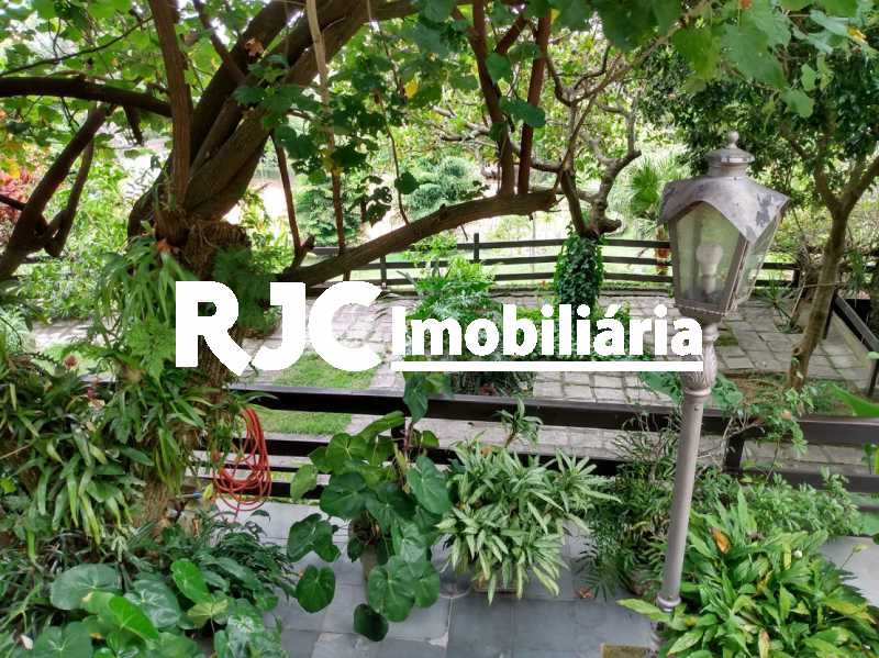 Conheça 17 do imóvel - Casa em Condomínio 4 quartos à venda Itanhangá, Rio de Janeiro - R$ 900.000 - MBCN40019 - 18 17 - Casa em Condomínio 4 quartos à venda Itanhangá, Rio de Janeiro - R$ 900.000 - MBCN40019 - 18