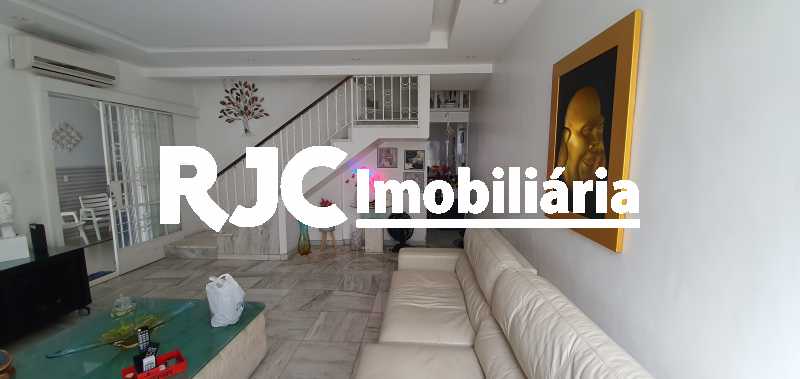 Conheça 3 do imóvel - Casa à venda Rua Domício da Gama,Tijuca, Rio de Janeiro - R$ 1.900.000 - MBCA50093 - 4 3 - Casa à venda Rua Domício da Gama,Tijuca, Rio de Janeiro - R$ 1.900.000 - MBCA50093 - 4