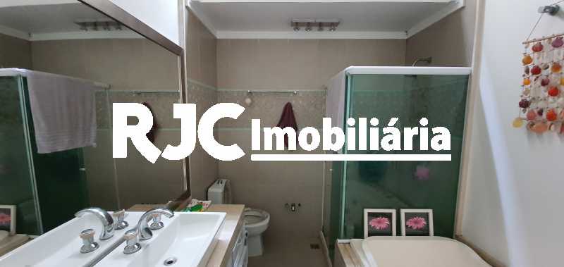 Conheça 20210406_151122 do imóvel - Casa à venda Rua Domício da Gama,Tijuca, Rio de Janeiro - R$ 1.900.000 - MBCA50093 - 16 20210406_151122 - Casa à venda Rua Domício da Gama,Tijuca, Rio de Janeiro - R$ 1.900.000 - MBCA50093 - 16