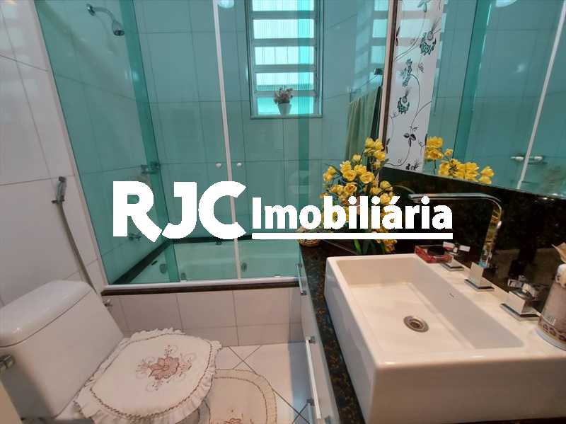 20210505_141004 - Casa 6 quartos à venda Vila Isabel, Rio de Janeiro - R$ 1.500.000 - MBCA60024 - 19