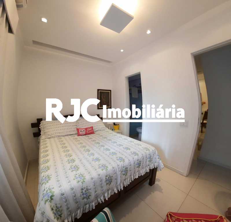 7 Quarto Suíte 1 - Apartamento à venda Estrada Pau-Ferro,Pechincha, Rio de Janeiro - R$ 400.000 - MBAP33567 - 8