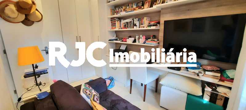 Conheça 11 3º Quarto do imóvel - Apartamento à venda Estrada Pau-Ferro,Pechincha, Rio de Janeiro - R$ 400.000 - MBAP33567 - 12 11 3º Quarto - Apartamento à venda Estrada Pau-Ferro,Pechincha, Rio de Janeiro - R$ 400.000 - MBAP33567 - 12