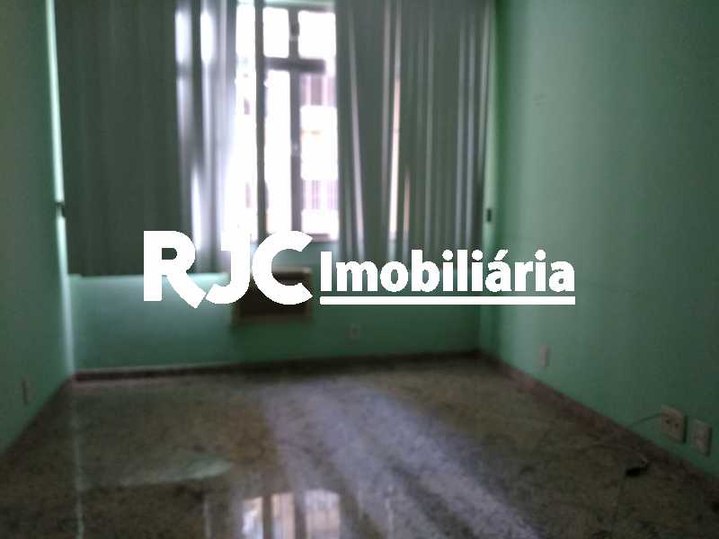 Conheça P_20210614_143816 do imóvel - Apartamento à venda Rua Figueiredo Magalhães,Copacabana, Rio de Janeiro - R$ 470.000 - MBAP11002 - 5 P_20210614_143816 - Apartamento à venda Rua Figueiredo Magalhães,Copacabana, Rio de Janeiro - R$ 470.000 - MBAP11002 - 5