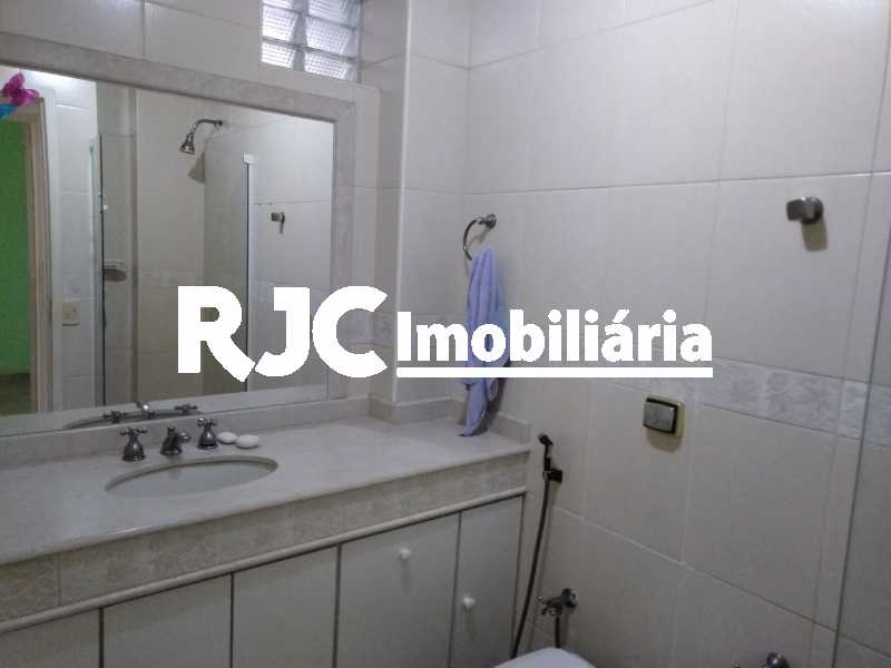 Conheça P_20210614_143845 do imóvel - Apartamento à venda Rua Figueiredo Magalhães,Copacabana, Rio de Janeiro - R$ 470.000 - MBAP11002 - 9 P_20210614_143845 - Apartamento à venda Rua Figueiredo Magalhães,Copacabana, Rio de Janeiro - R$ 470.000 - MBAP11002 - 9