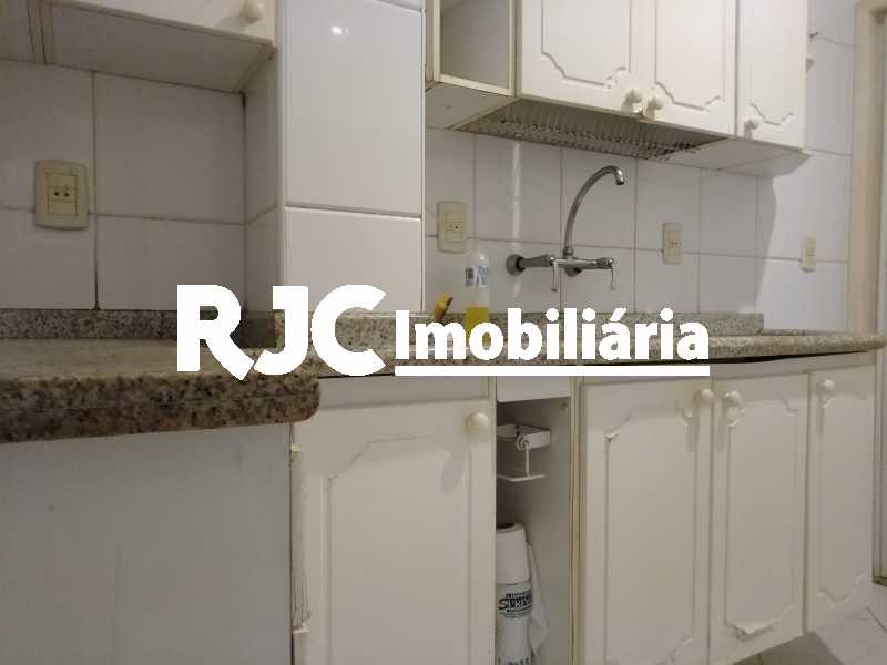 Conheça P_20210614_144055 do imóvel - Apartamento à venda Rua Figueiredo Magalhães,Copacabana, Rio de Janeiro - R$ 470.000 - MBAP11002 - 16 P_20210614_144055 - Apartamento à venda Rua Figueiredo Magalhães,Copacabana, Rio de Janeiro - R$ 470.000 - MBAP11002 - 16